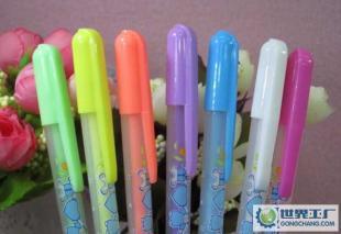 韓國(guó)文具 廠家直銷熒光加水粉7色彩色筆包裝設(shè)計(jì)解析